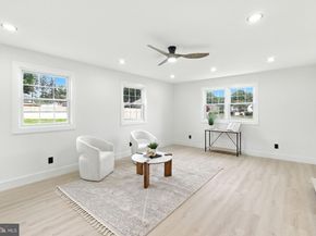 559 Maple Avenue, Southampton PA 18966