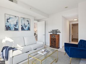 2001 15TH Street N 1008, Arlington VA 22201