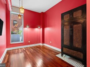 1101 Locust Street 4L, Philadelphia PA 19107