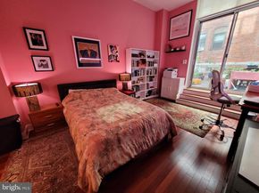 1101 Locust Street 4L, Philadelphia PA 19107