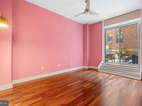 1101 Locust Street 4L, Philadelphia PA 19107