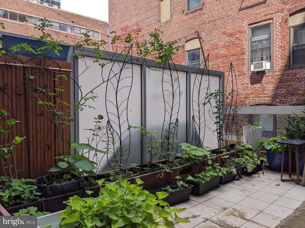 1101 Locust Street 4L, Philadelphia PA 19107