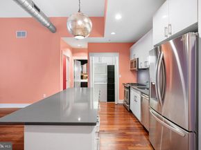 1101 Locust Street 4L, Philadelphia PA 19107