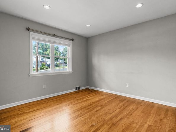 101 Melvin Avenue, Morrisville PA 19067