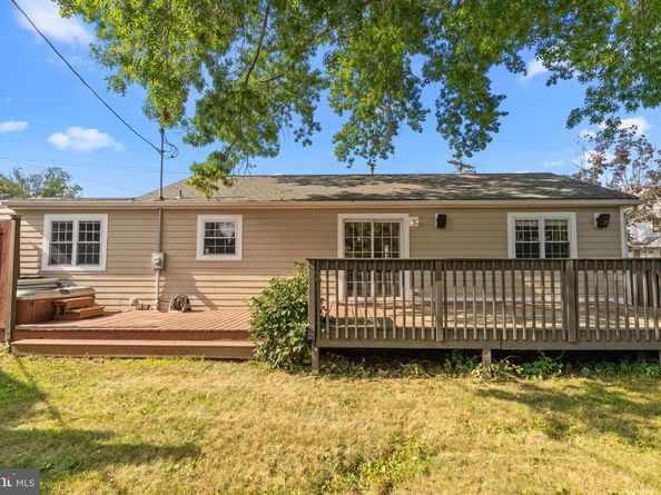 101 Melvin Avenue, Morrisville PA 19067