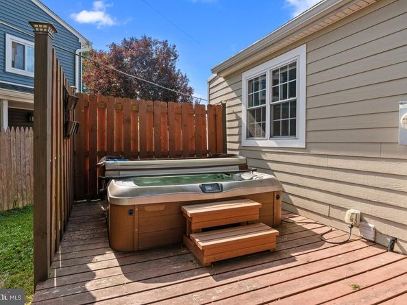 101 Melvin Avenue, Morrisville PA 19067