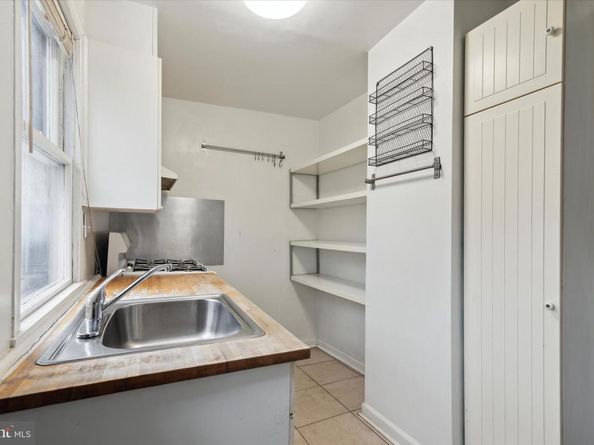 3917 Brandywine Street, Philadelphia PA 19104