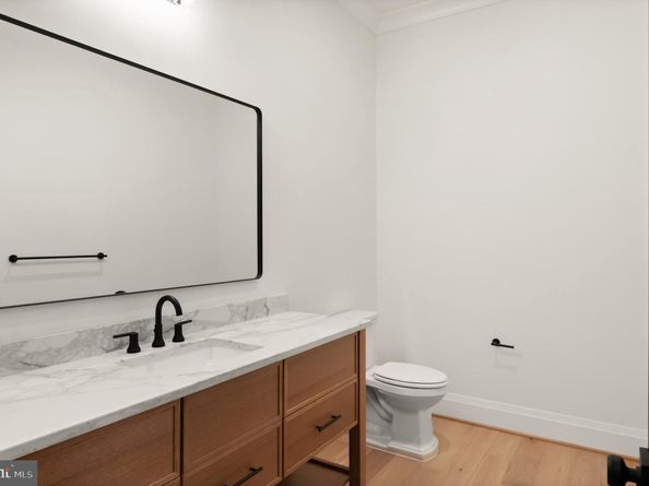 5804 Ridgefield Road, Bethesda MD 20816
