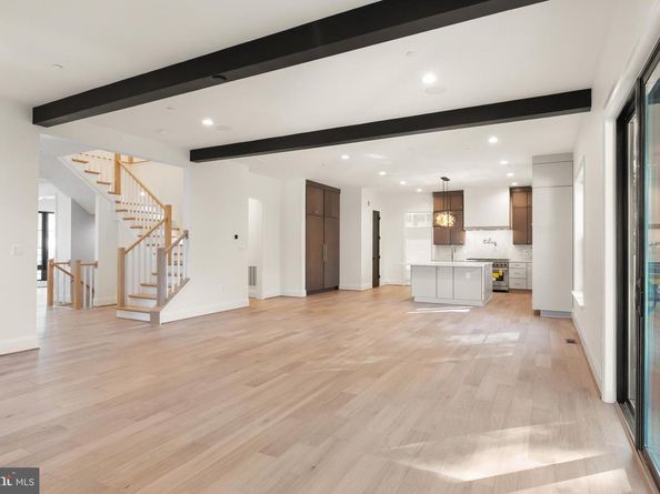 5804 Ridgefield Road, Bethesda MD 20816