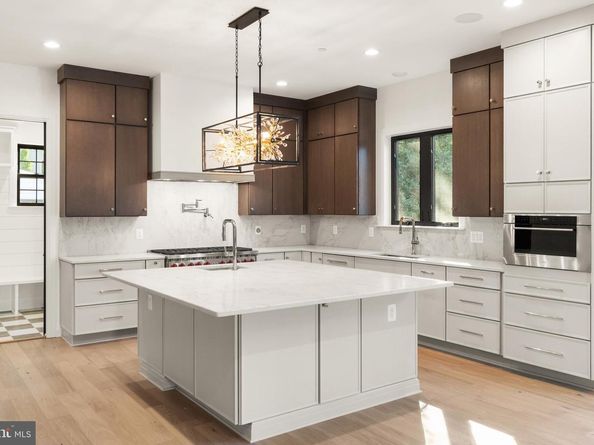 5804 Ridgefield Road, Bethesda MD 20816