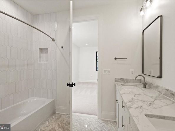 5804 Ridgefield Road, Bethesda MD 20816