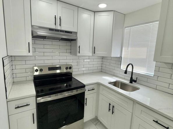 2929 N Stillman Street, Philadelphia PA 19132