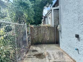 2929 N Stillman Street, Philadelphia PA 19132