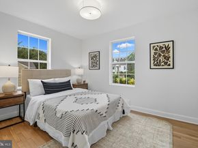 2825 Winchester Way, Falls Church VA 22042