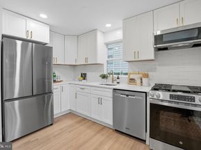 2825 Winchester Way, Falls Church VA 22042