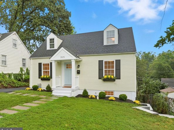 2825 Winchester Way, Falls Church VA 22042