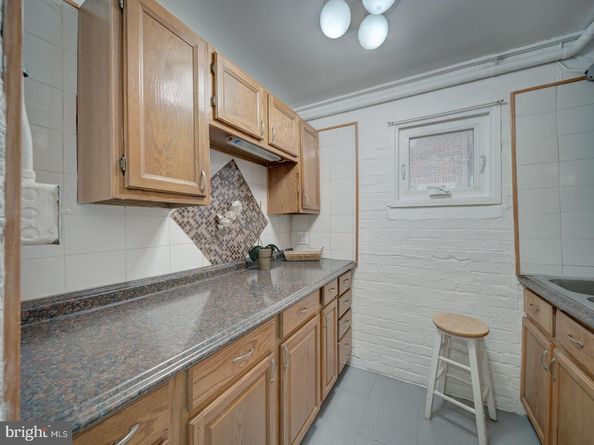 1234 Monroe Street NE, Washington DC 20017