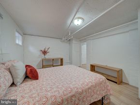 1234 Monroe Street NE, Washington DC 20017