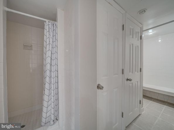 1234 Monroe Street NE, Washington DC 20017
