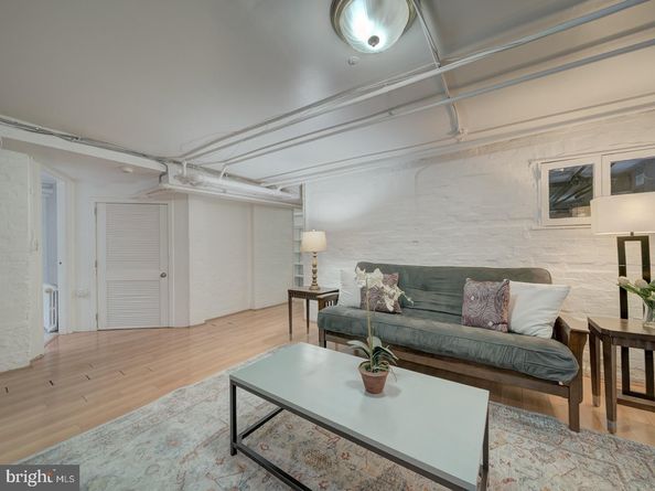 1234 Monroe Street NE, Washington DC 20017