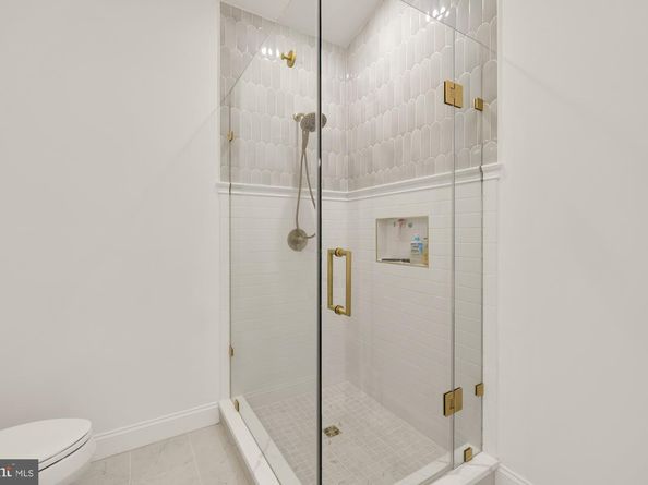 217 16TH Street NE 1, Washington DC 20002