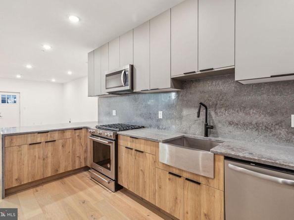 1214 E Susquehanna Avenue B, Philadelphia PA 19125