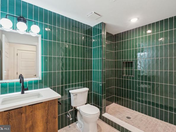 1214 E Susquehanna Avenue B, Philadelphia PA 19125
