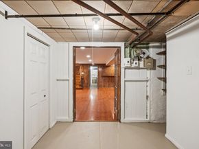 425 E Durham Street, Philadelphia PA 19119