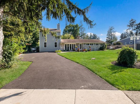 1341 Carol Road, Jenkintown PA 19046