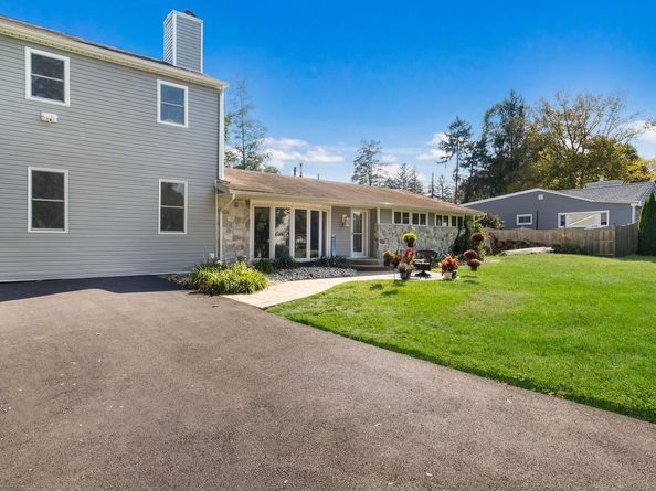 1341 Carol Road, Jenkintown PA 19046