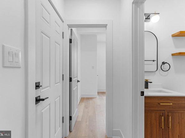 6049 Elmwood Avenue, Philadelphia PA 19142