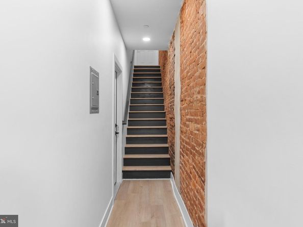 6049 Elmwood Avenue, Philadelphia PA 19142