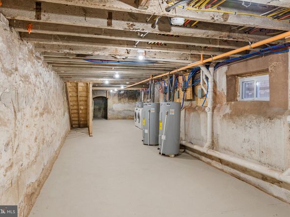 6049 Elmwood Avenue, Philadelphia PA 19142