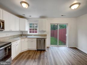 45458 Oak Trail Square, Sterling VA 20164