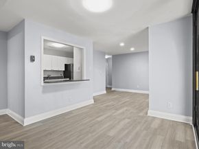 501 N Armistead Street N 302, Alexandria VA 22312