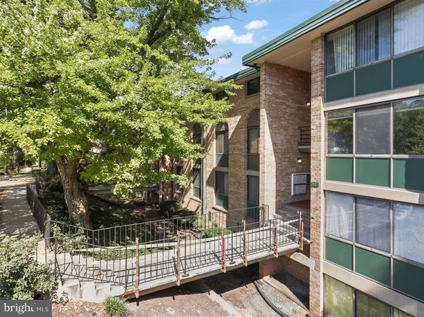 501 N Armistead Street N 302, Alexandria VA 22312