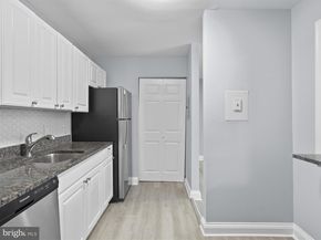 501 N Armistead Street N 302, Alexandria VA 22312