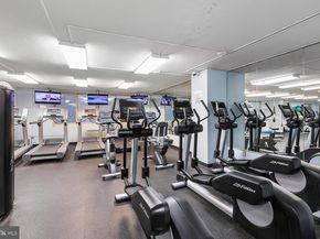 1919 Chestnut Street 202324, Philadelphia PA 19103