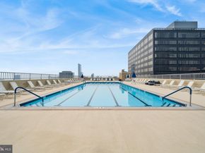 1919 Chestnut Street 202324, Philadelphia PA 19103