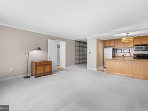 1919 Chestnut Street 202324, Philadelphia PA 19103