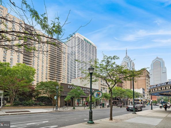 1919 Chestnut Street 202324, Philadelphia PA 19103