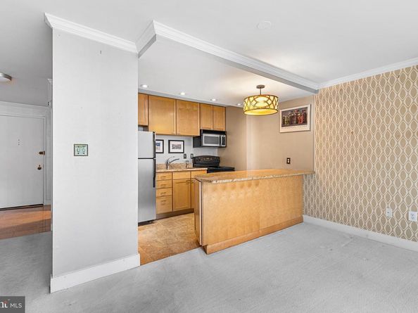 1919 Chestnut Street 202324, Philadelphia PA 19103