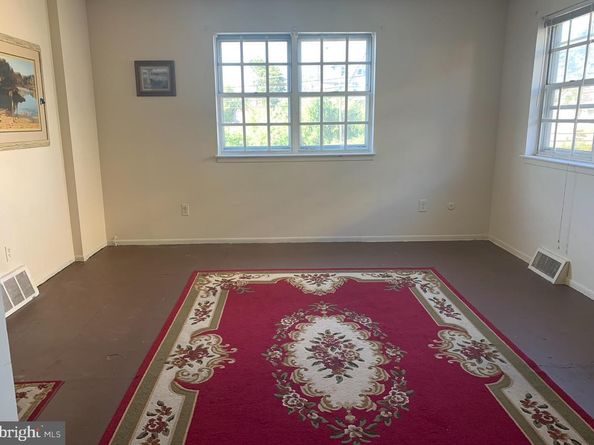 112 Byberry Road 2, Hatboro PA 19040