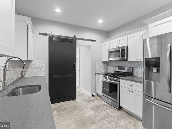 5914 Sansom Street, Philadelphia PA 19139