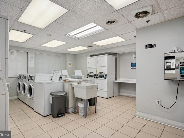 2101 Chestnut Street 1011, Philadelphia PA 19103