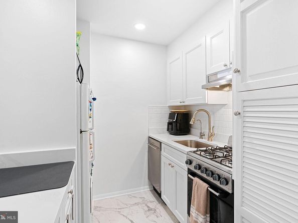 2101 Chestnut Street 1011, Philadelphia PA 19103