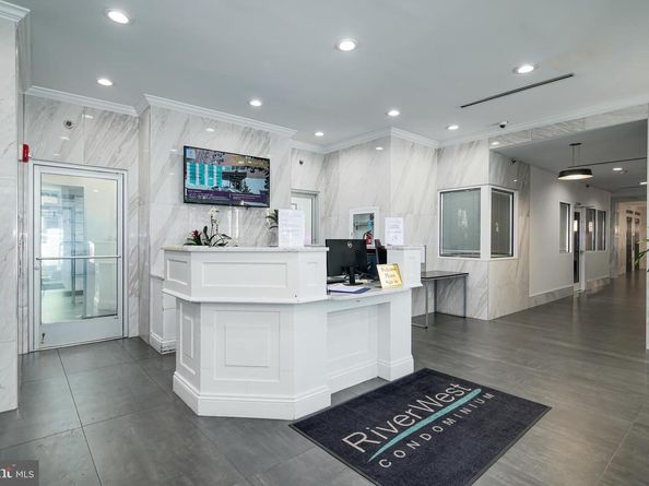 2101 Chestnut Street 1011, Philadelphia PA 19103