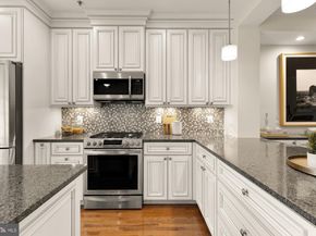670 9TH Street SW, Washington DC 20024