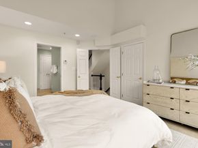670 9TH Street SW, Washington DC 20024