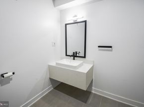 1721 S Orianna Street, Philadelphia PA 19148